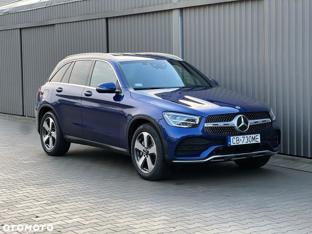 Mercedes-Benz GLC 200 4Matic 9G-TRONIC AMG Line - 3