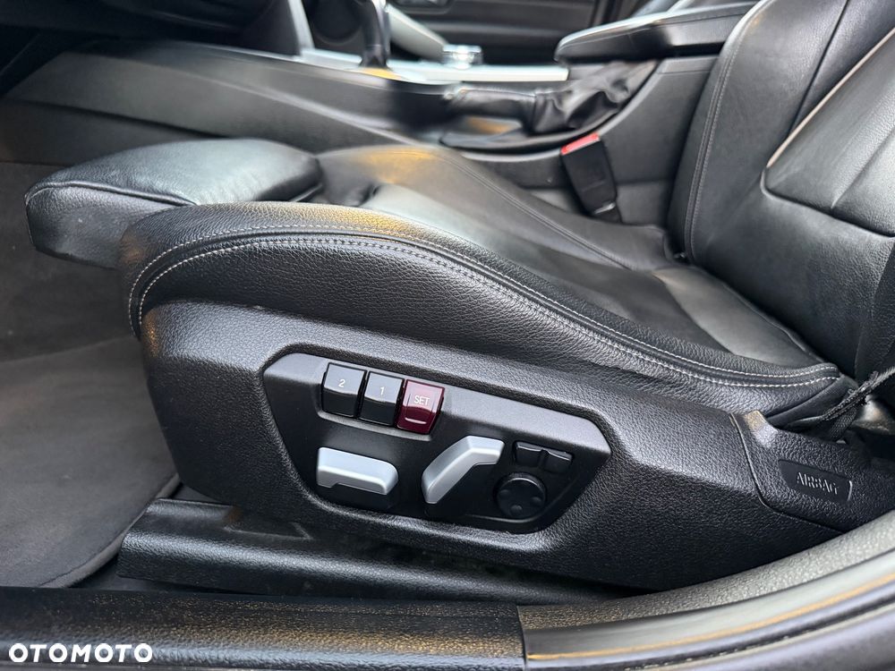 BMW Seria 3 - 18