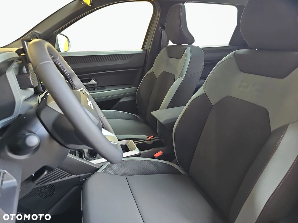 Dacia Bigster 1.2 TCe mHEV Extreme - 11