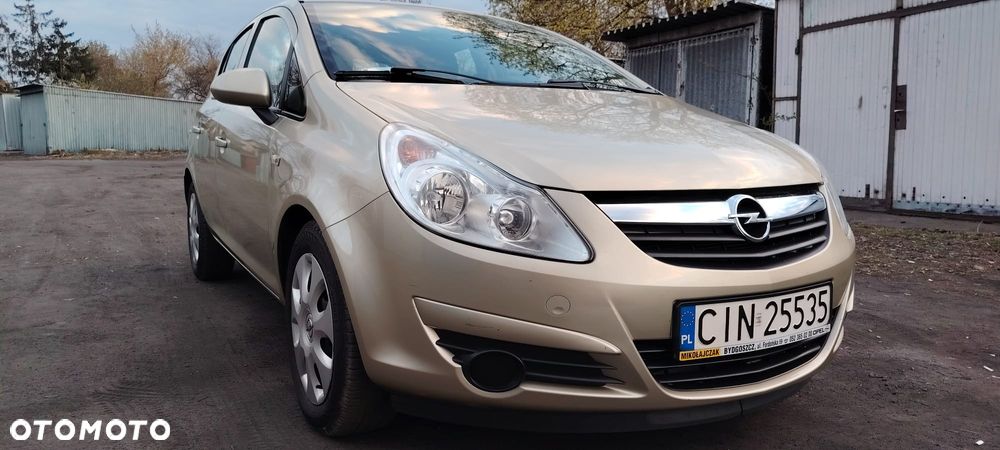 Opel Corsa 1.2 16V Essentia - 2