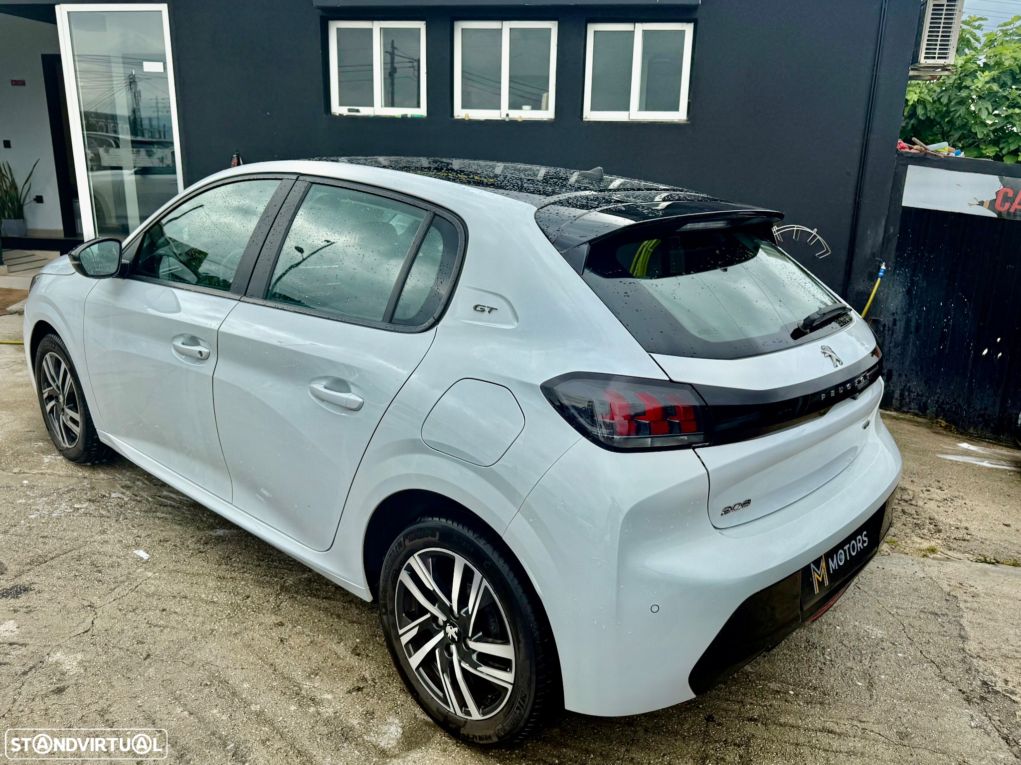 Peugeot 208 1.2 PureTech GT - 37
