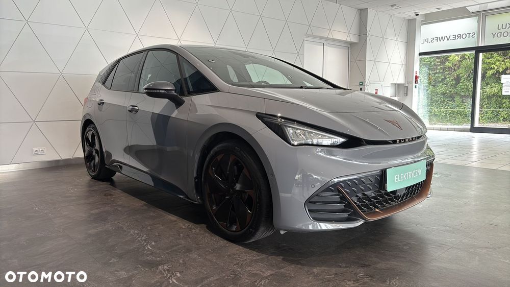 Cupra Born - 8