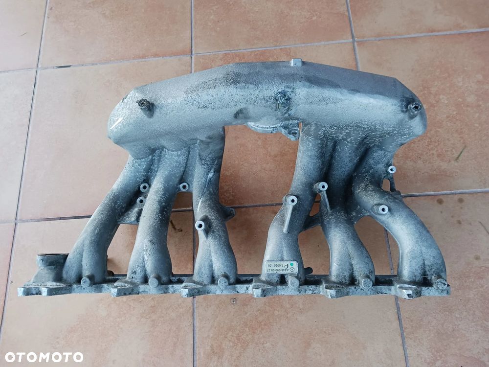 Kolektor ssący Mercedes E Klasa W211 3.2cdi r6 A6480900037 - 2