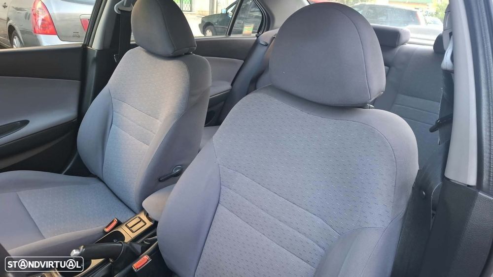 Nissan Primera - 10
