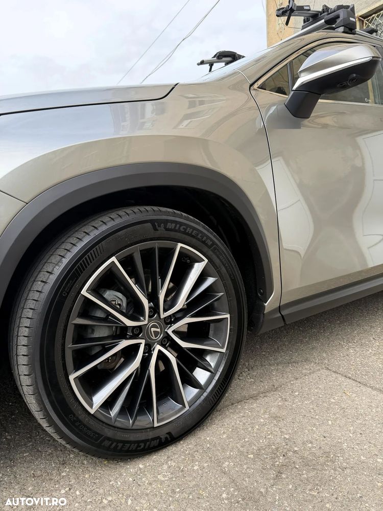 Lexus Seria NX 350h AWD 2.5 TNGA HV 25H CVT Luxury - 4