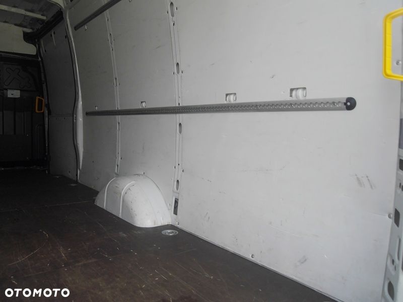 Iveco Daily 35S16V L4H2 - 8