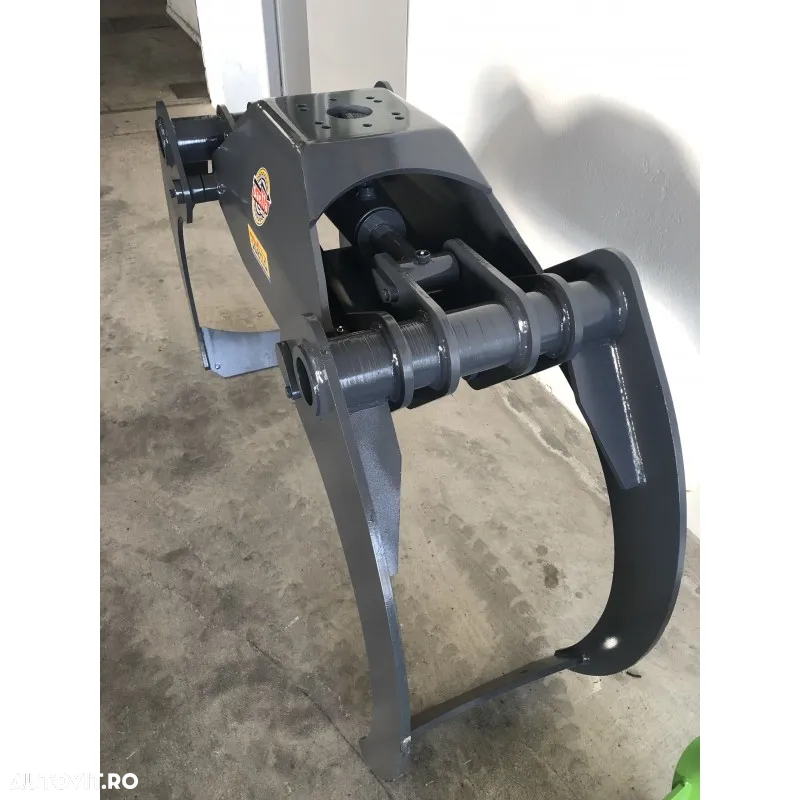 Graifer forestier pentru tractor SP1000 - 5