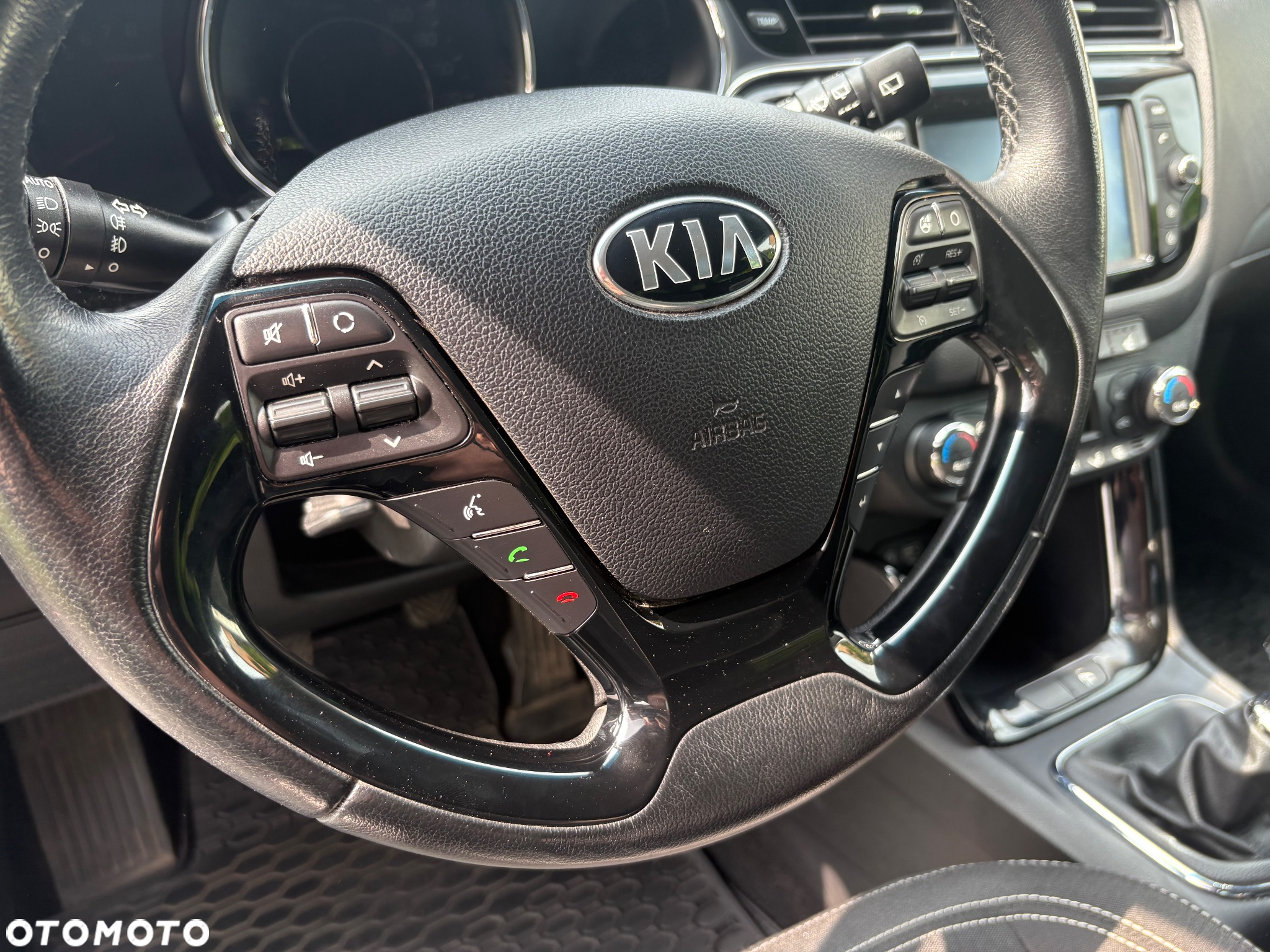 Kia Ceed Cee'd 1.6 GDI L Business Line - 14