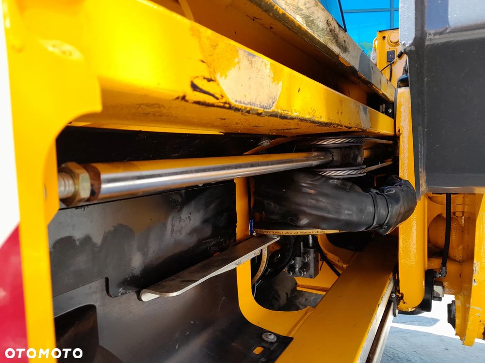 JCB 3CX 2023R JOYSTICK - 15