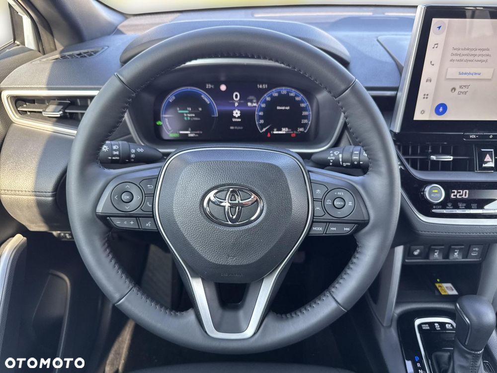 Toyota Corolla Cross - 12