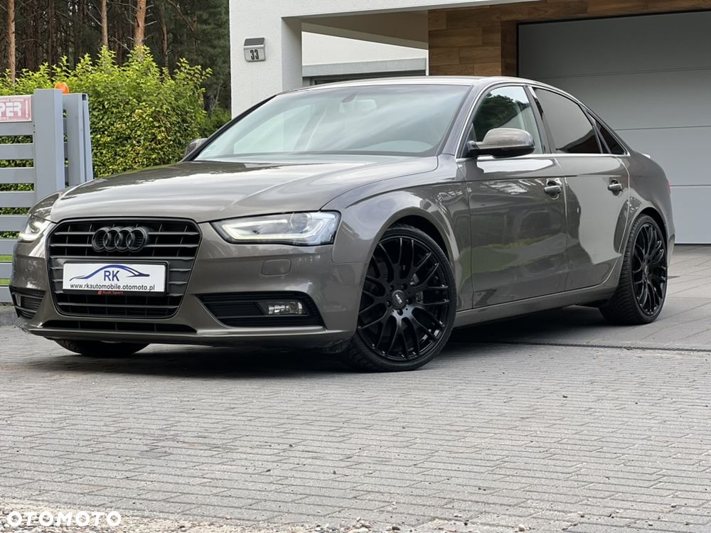 Audi A4 Limousine - 3