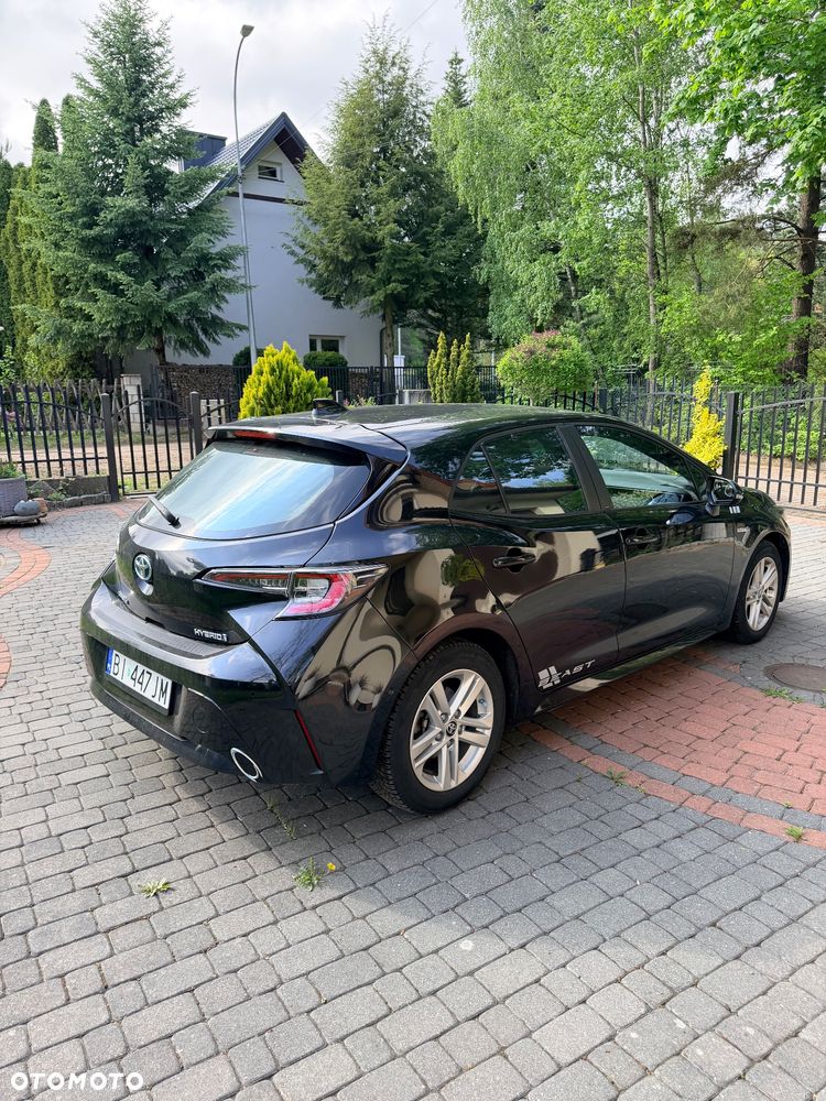 Toyota Corolla - 5