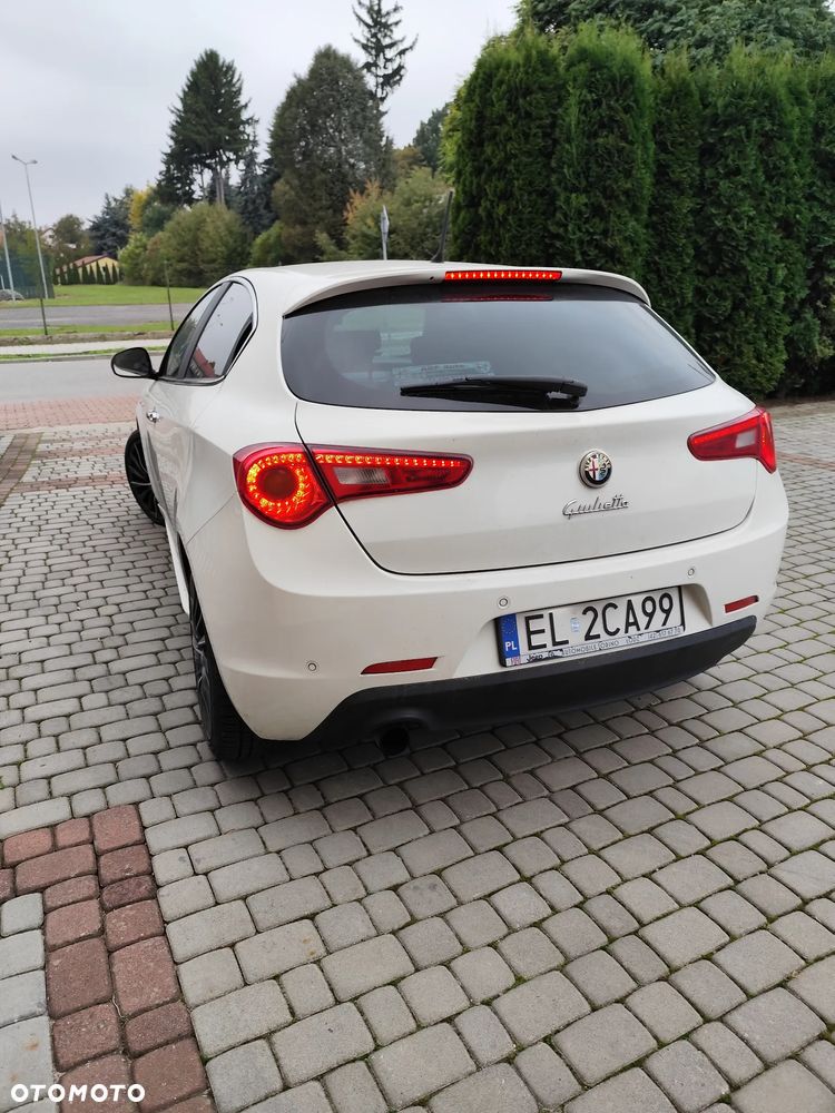 Alfa Romeo Giulietta 1.4 TB MultiAir Distinctive TCT - 2