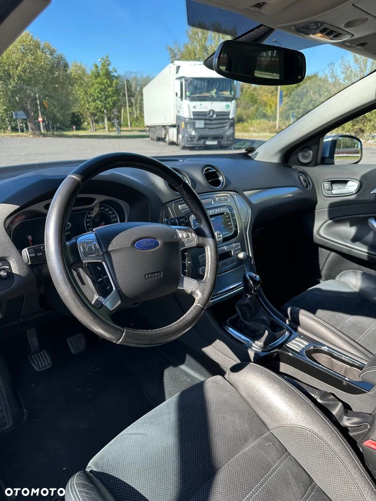 Ford Mondeo 2.0 FF Titanium - 14