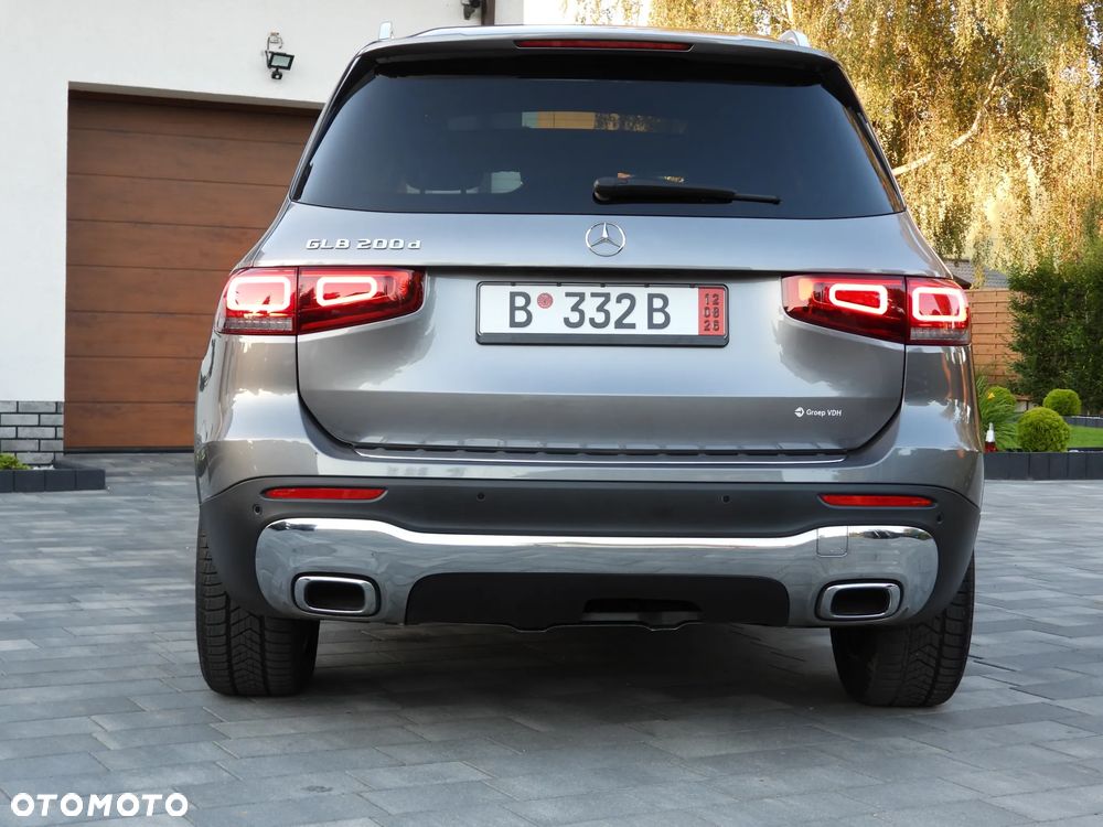 Mercedes-Benz GLB 200 d 8G-DCT EDITION 2022 - 19