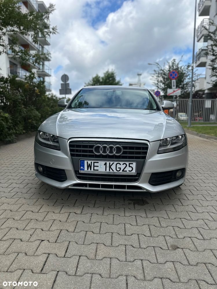Audi A4 Limousine - 2