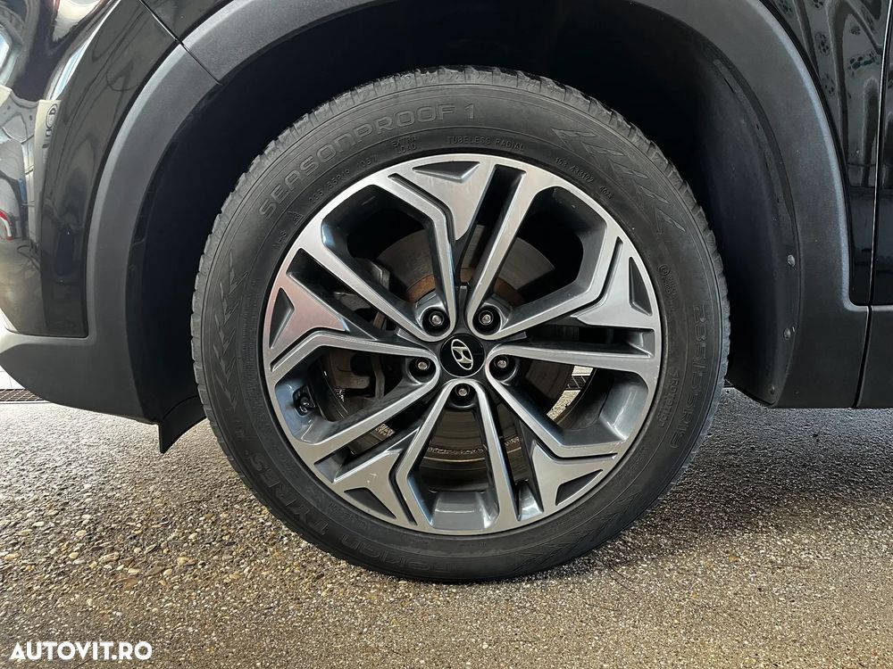Hyundai Santa Fe - 34