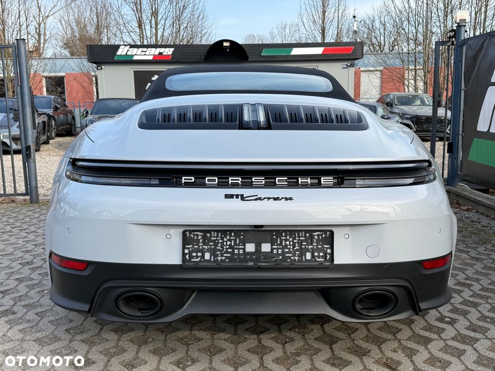 Porsche 911 Carrera PDK - 8