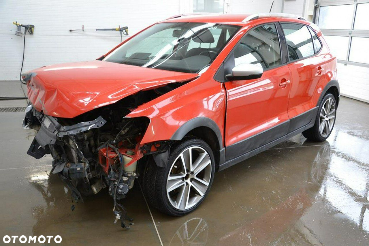 Volkswagen Polo - 3