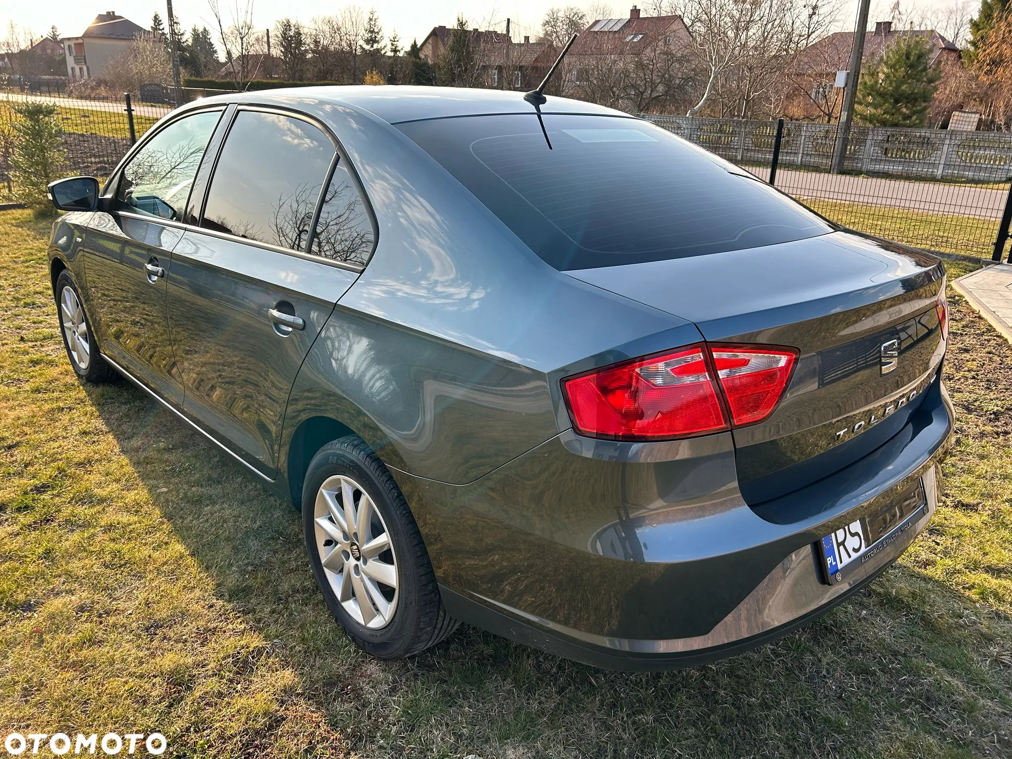 Seat Toledo 1.2 TSI Style - 25