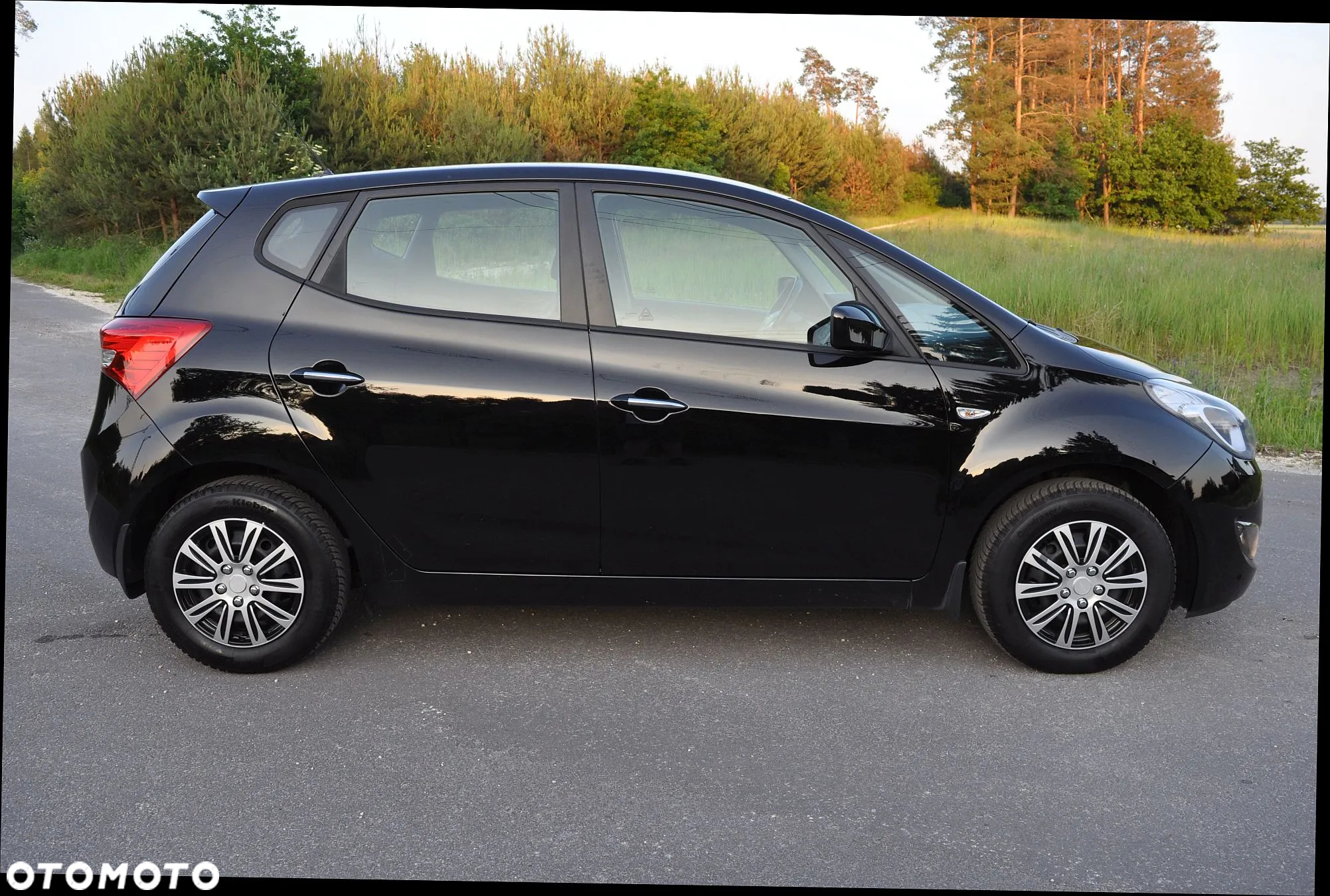 Hyundai ix20 1.4 blue Comfort - 10