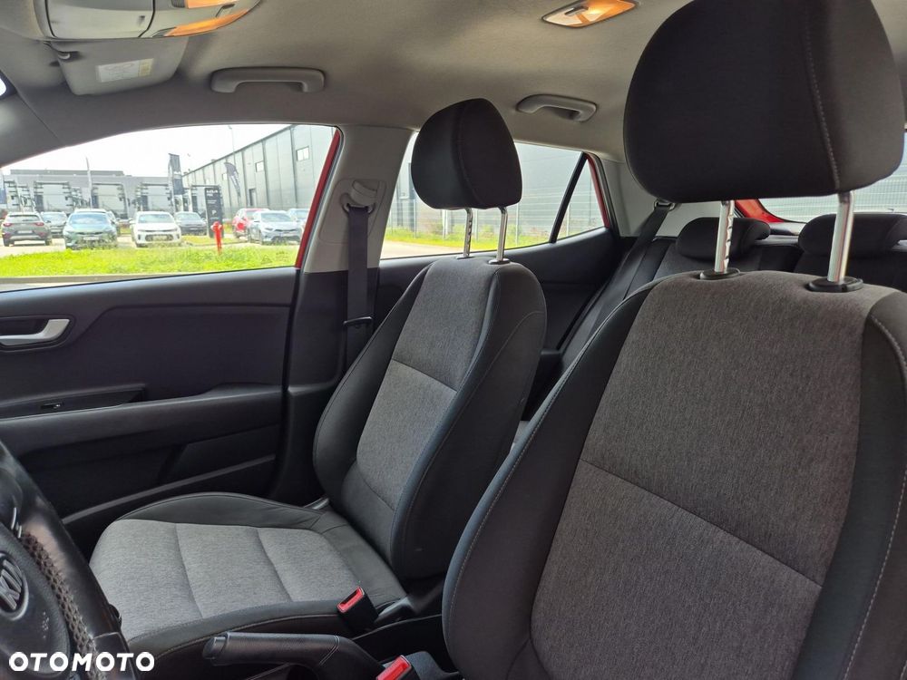 Kia Stonic 1.2 M - 12