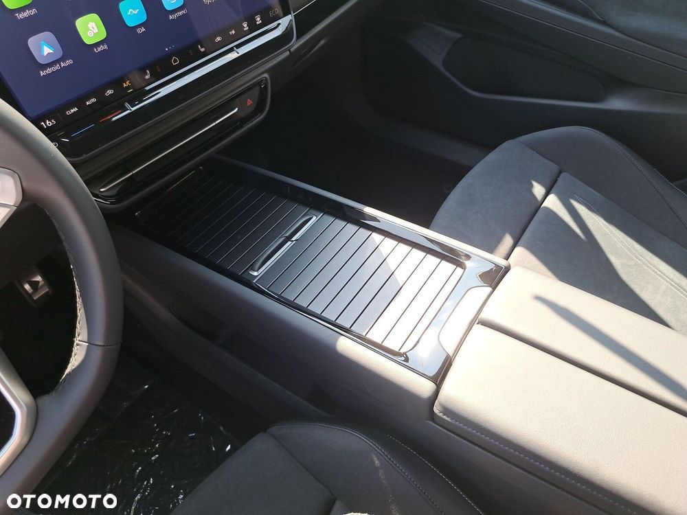 Volkswagen ID.7 77kWh Pro - 18