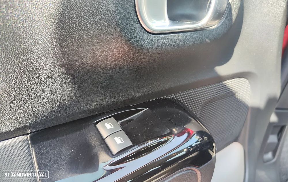 Citroën C3 Pure Tech S&S Shine - 14