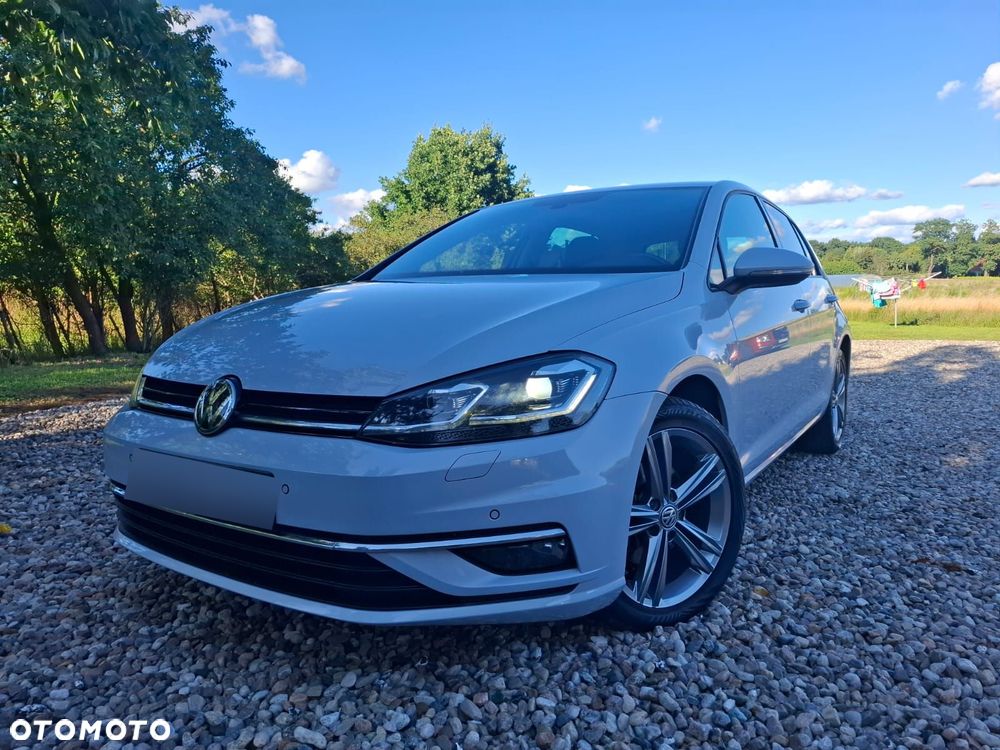 Volkswagen Golf 2.0 TDI SCR DSG R-Line - 2