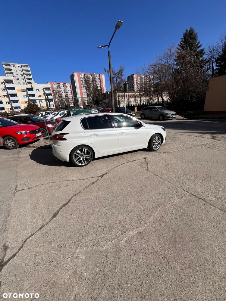 Peugeot 308 1.6 THP Allure - 4