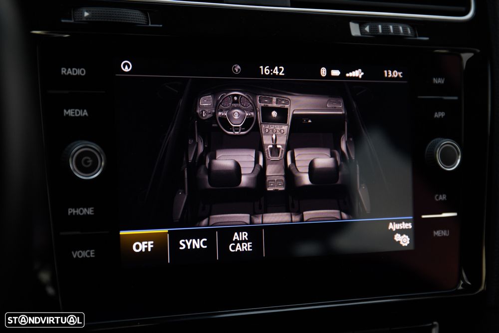 VW Golf Variant 1.0 TSI OPF IQ.DRIVE - 44