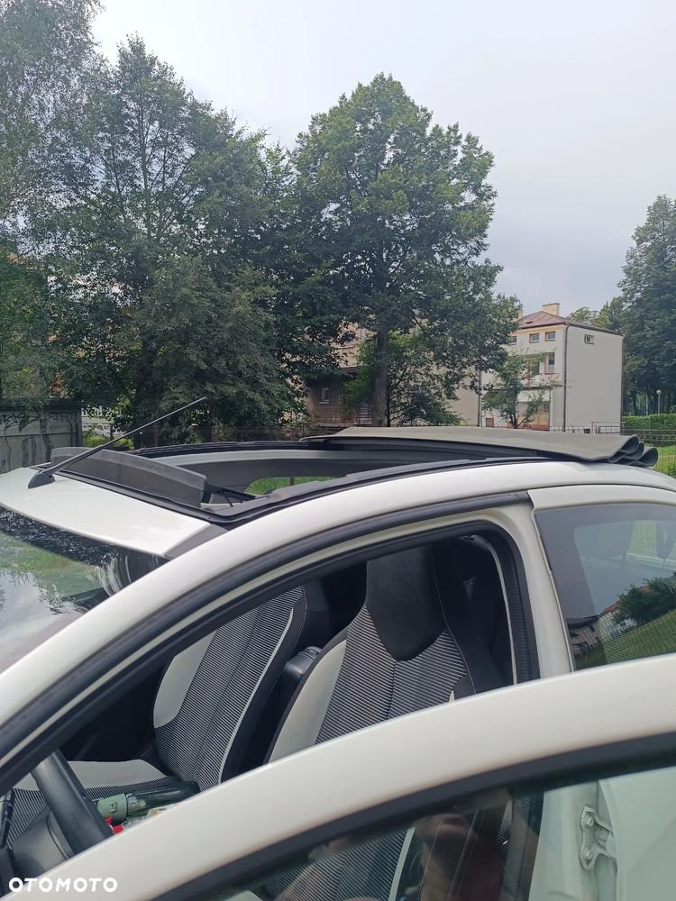 Peugeot 108 - 10