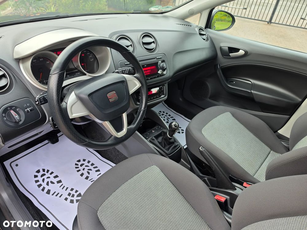 Seat Ibiza 1.4 16V Style - 24
