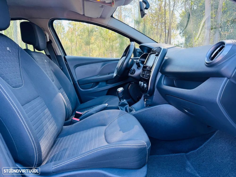 Renault Clio 1.5 Blue dCi Limited - 27