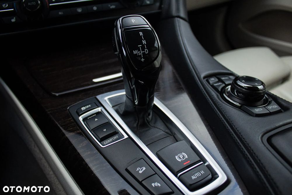 BMW Seria 6 650i - 23