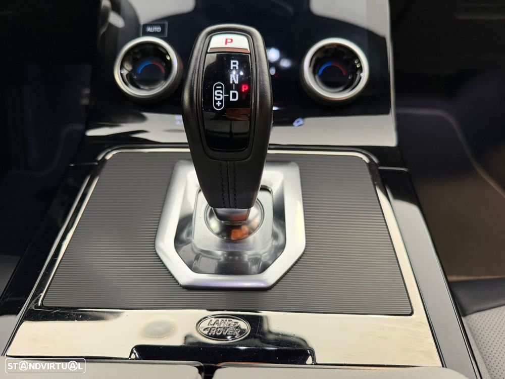 Land Rover Range Rover Evoque 1.5 P300e AWD R-Dynamic SE Auto - 11
