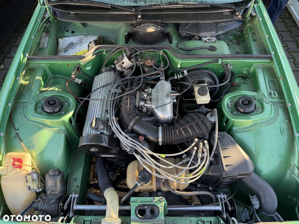 Porsche 924 - 8