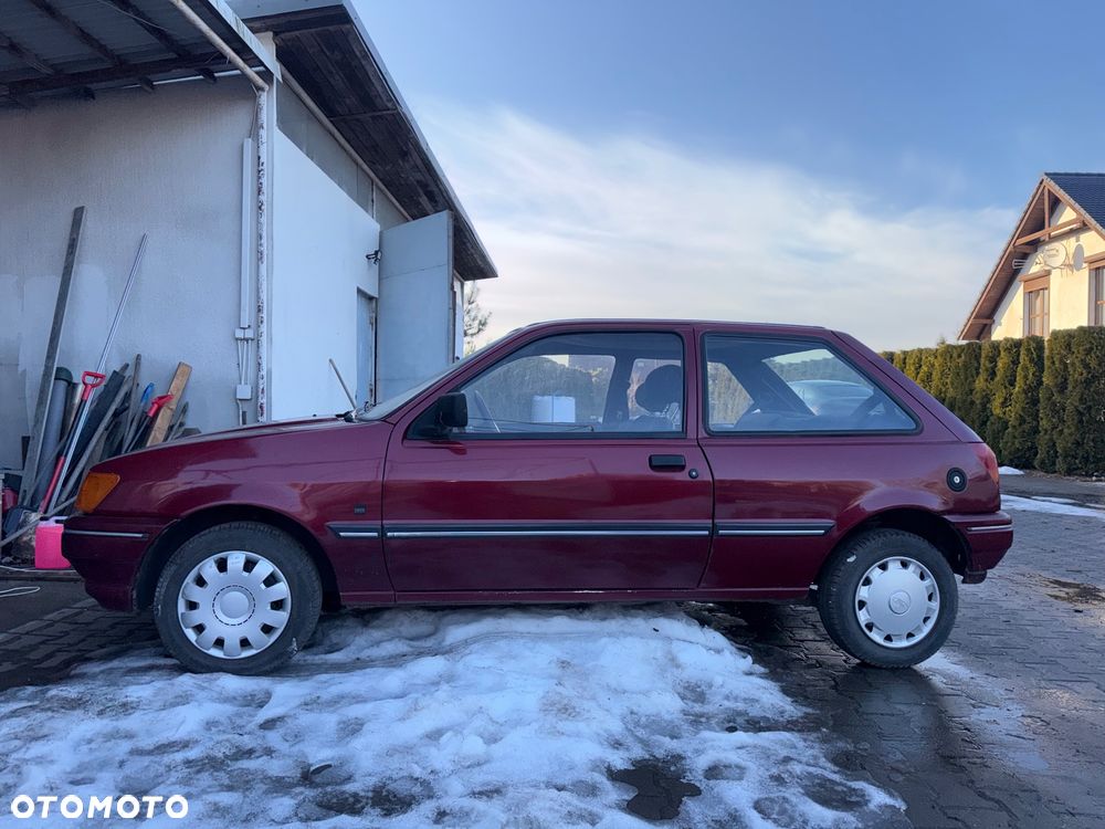 Ford Fiesta 1.3 Budget - 6
