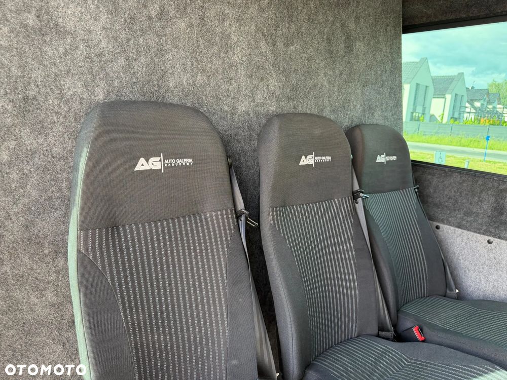 Ford Transit - 24