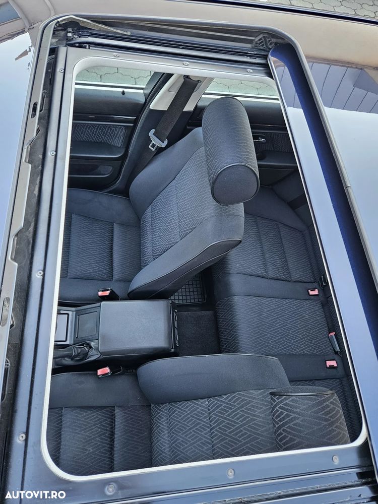 BMW Seria 5 525i - 6