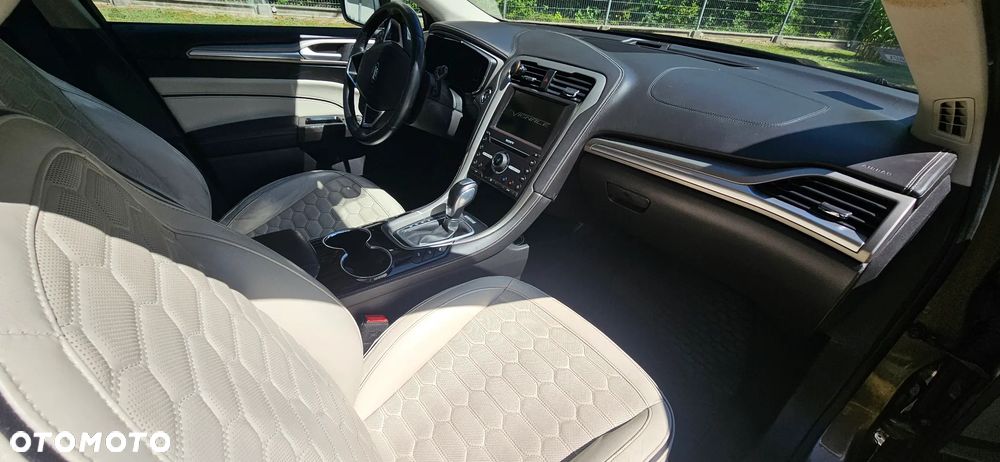 Ford Mondeo 2.0 TDCi Bi-Turbo PowerShift-Aut Vignale - 10
