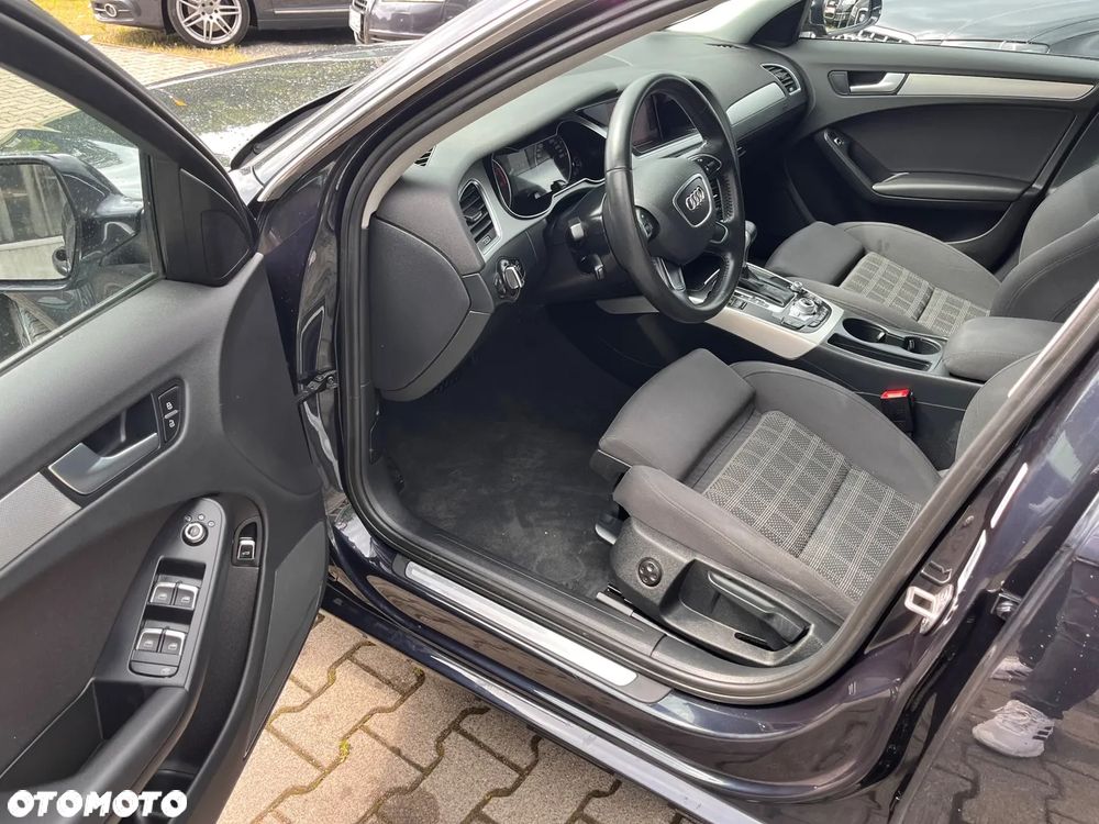 Audi A4 Avant - 6