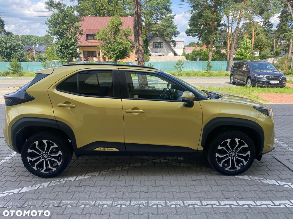 Toyota Yaris Cross Hybrid 1.5 Adventure - 4