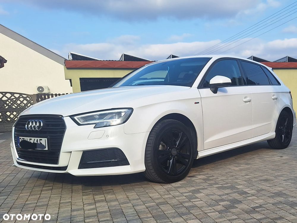 Audi A3 Sportback 35 TFSI S tronic - 3