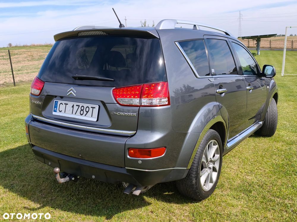 Citroën C-Crosser 2.2 HDi Exclusive - 10