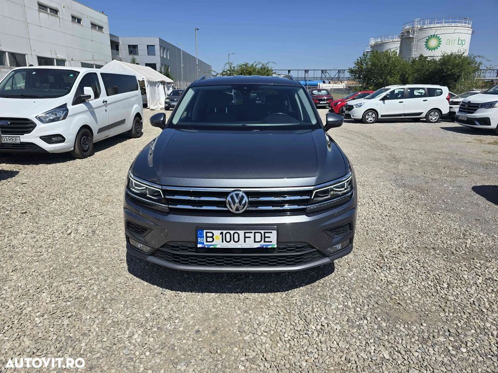 Volkswagen Tiguan - 2