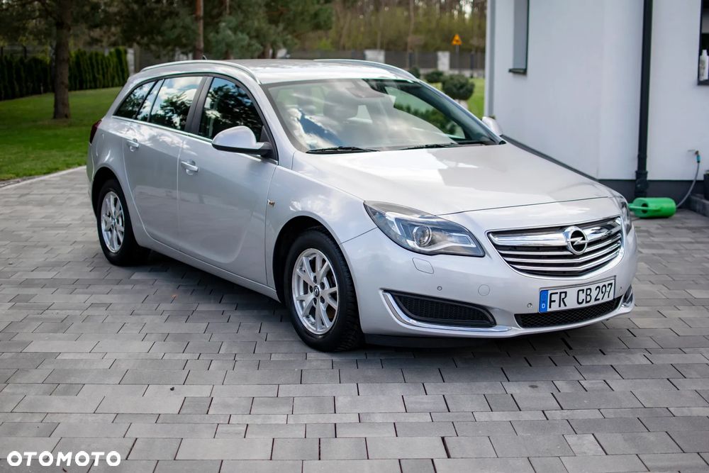 Opel Insignia - 8