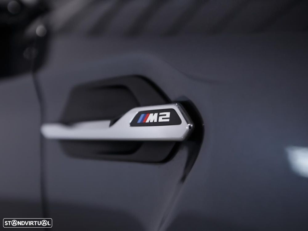 BMW M2 Auto - 9