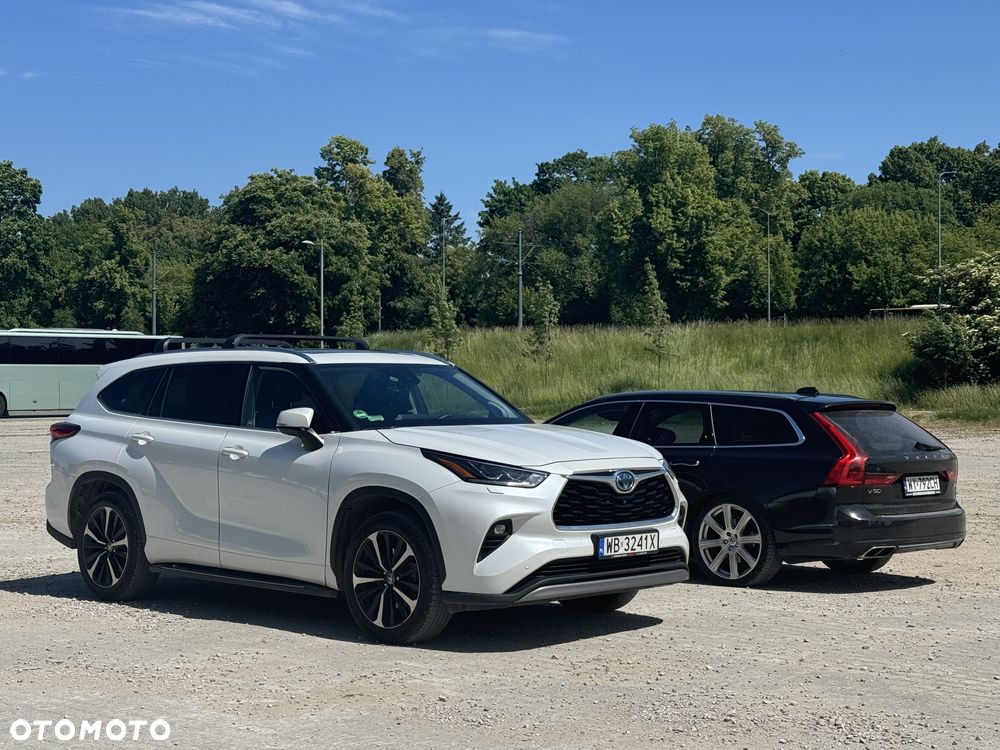 Toyota Highlander 2.5 Hybrid Executive Style - 11