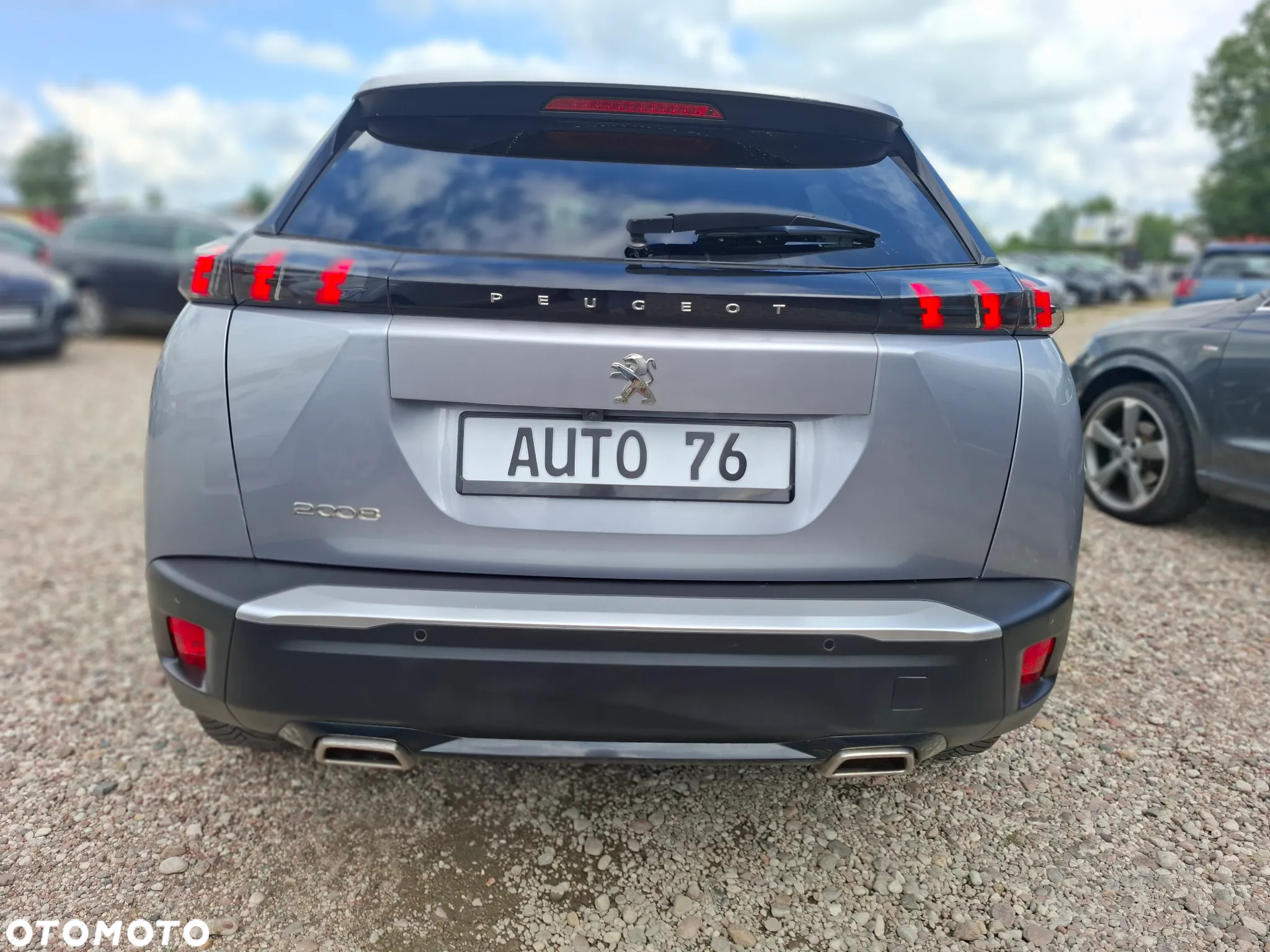 Peugeot 2008 1.2 PureTech Allure Pack S&S - 10